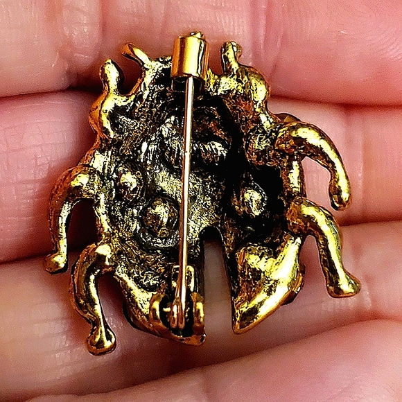 Enamel & rhinestone multicolor ladybug brooch. - Picture 5 of 6